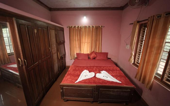 Janhavi homestay 