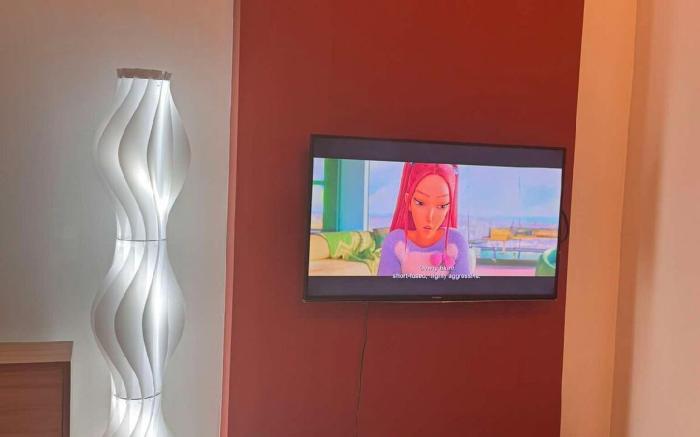 Calyx Condo w/ Infinity Pool + Netflix 20N