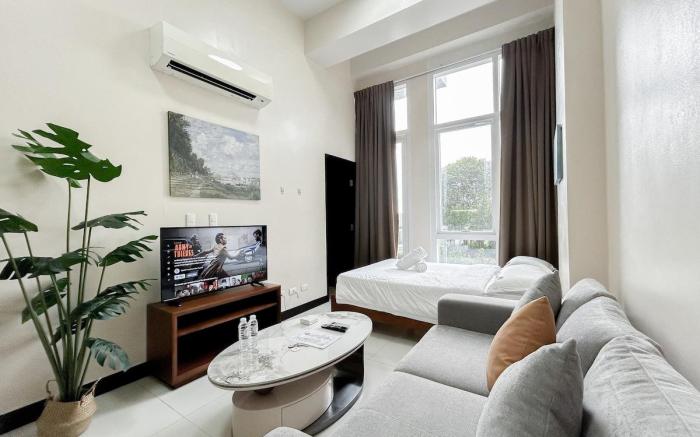 Amenity Floor w/ 2 Beds in OPR #8