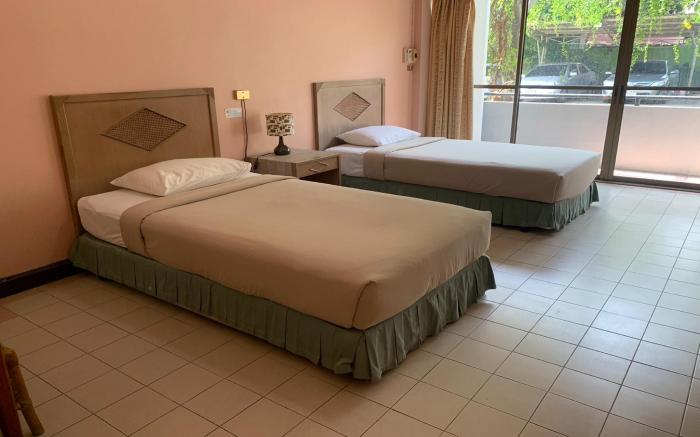 Pin Hotel