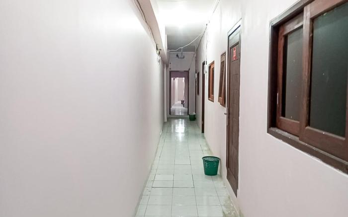 RedDoorz @ Terus Manis Suryakencana