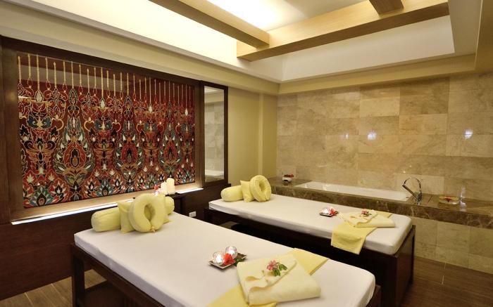 Henann Resort Alona Beach