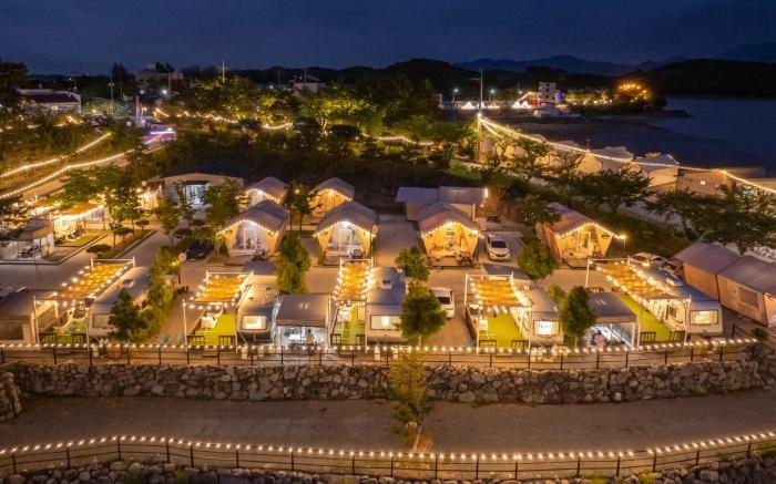 Bitosum Autocamping Caravan&amp;amp;amp;amp;amp;amp;amp;amp;Glamping