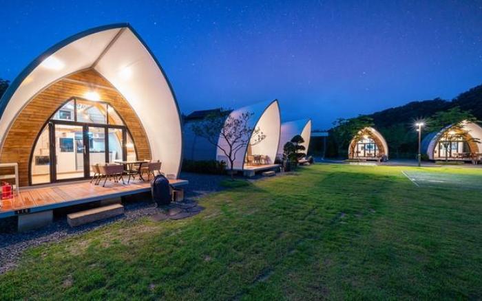 Depart Glamping