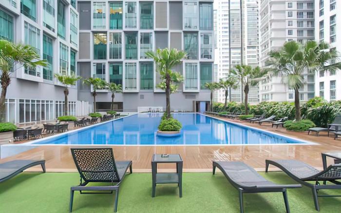 SOHO Suites KLCC by Emily in Town