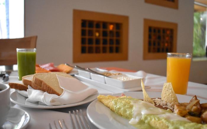 Hotel Palacio Azteca Tijuana, Trademark by Wyndham