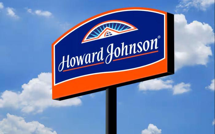 Howard Johnson by Wyndham Phuket Naiyang