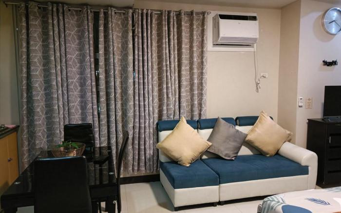 101 Newport Manila Condo, Near NAIA T3-Unit C1 8k