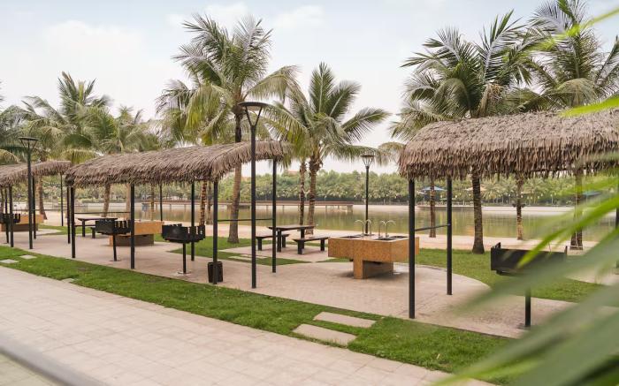 Masteri West Heights Lakeview Apartments