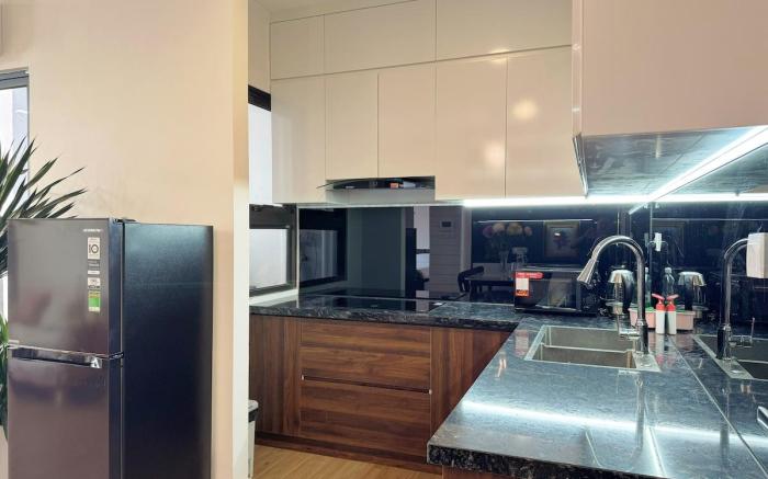 S1 Sky Oasis Ecopark - 2br Lux Apt-70m2- city view