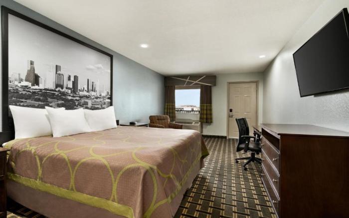 Crystal Inn Northeast Houston Downtown I-610