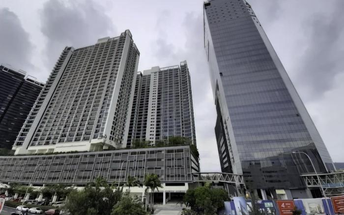 Trefoil @ Setia City Condotel