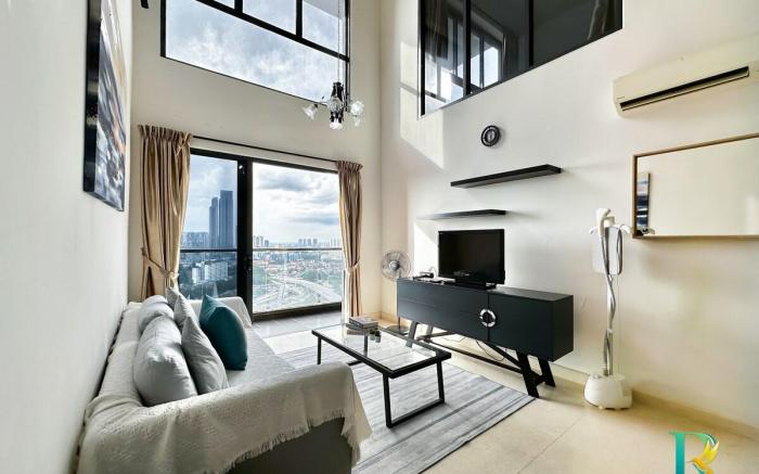 Delight Suite. VSummer @2BR 4Pax near CIQ&RTS