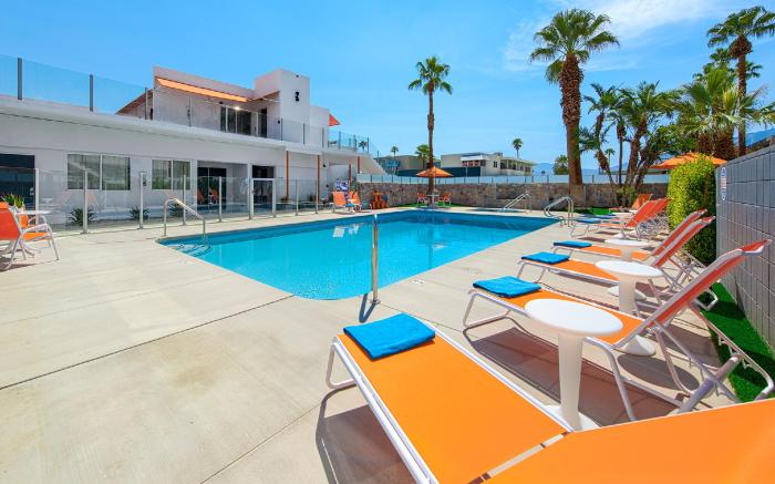 The Twist Palm Springs