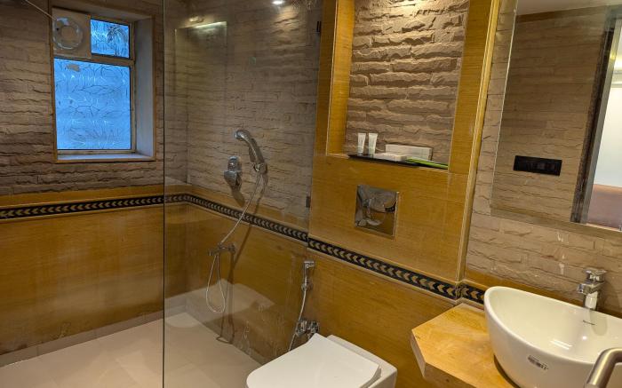 Savyasaachii Hotel, Mahabaleshwar - Pure Veg