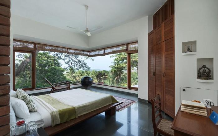 SaffronStays Pride Rock: Hilltop 3BR Veg Villa