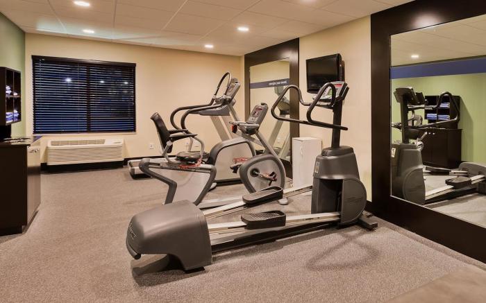 Spark by Hilton Bakersfield Central
