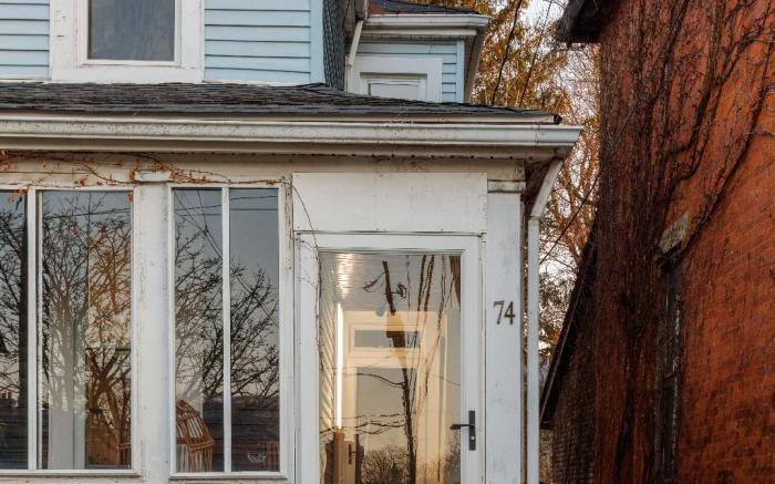 Convention - King Bed - Short North – Parking