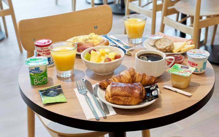 B&B HOTEL Cergy Saint-Christophe Gare