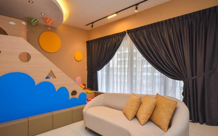 【Bathtub】The Castle Slide with Ball Pool @DangaBay