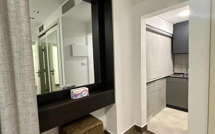 central apartment for rent 24