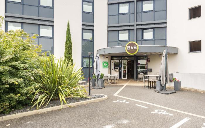 B&B HOTEL Cholet Sud