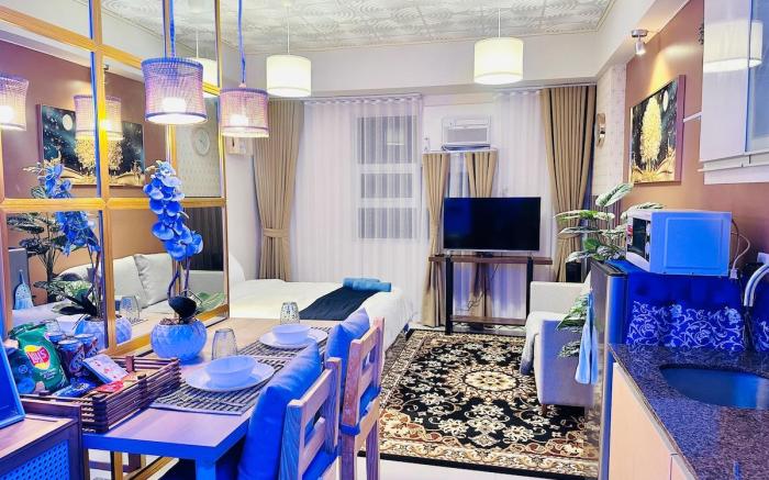 We Vibe, 101 Newport Blvd near the airport NAIA 3