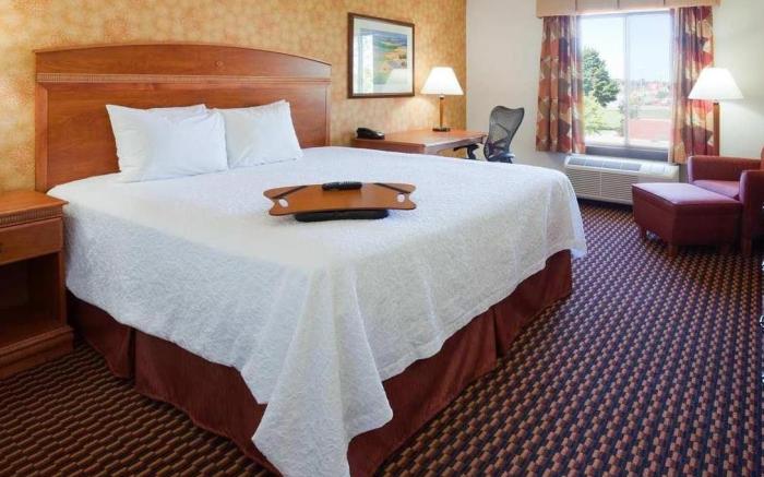 Hampton Inn Milwaukee Airport