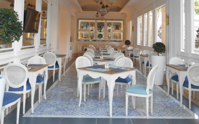 Noor Hotel