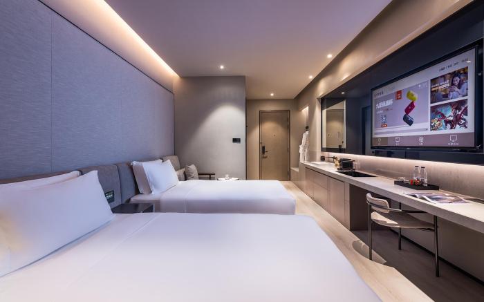 Hangzhou West Lake Hubin Yintai Crystal Orange Hotel