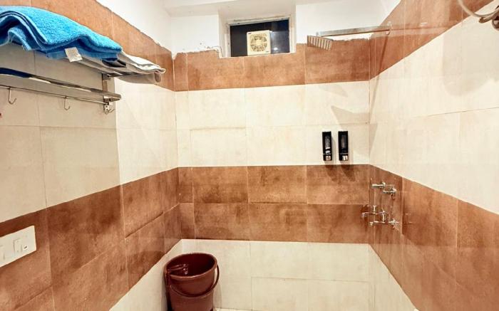 The Escape to Paradise IV