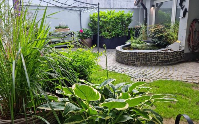 3 Zimmer Wohnung mit Garten