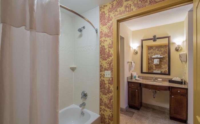 Homewood Suites by Hilton @ The Waterfront