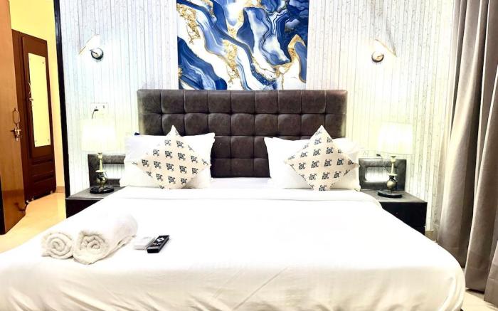 Fortune Home Service Apartment 3BHK, Sec-72, Noida