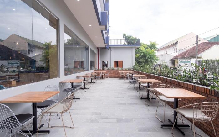OYO 94746 Raz Residence