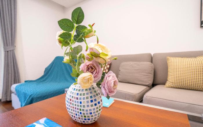 Tyms Premium 3 Bedroom 2 Bath  Walk to Metro 