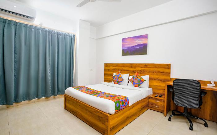 FabHotel Wellax 24 Service Apartments