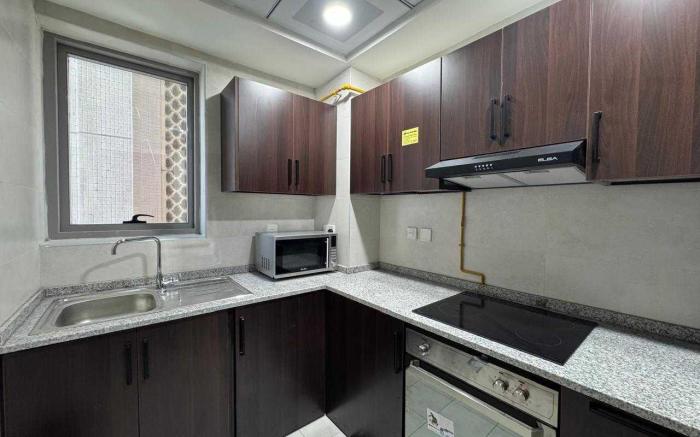 Premier 2-bedroom Lifeline apartment with free Parking