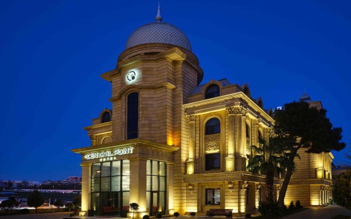 The Central Point Hotel Baku