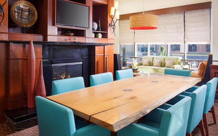 Hilton Garden Inn Virginia Beach Town Center