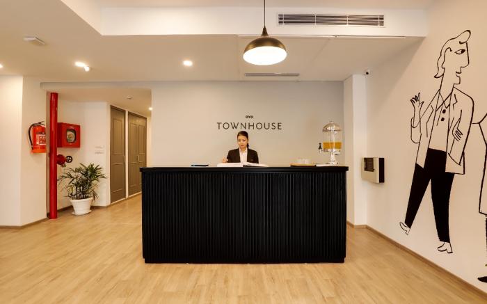 Super Townhouse Golden Avenue Road