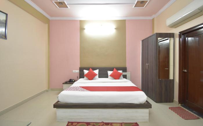 OYO 40860 Hotel Ramaa Inn