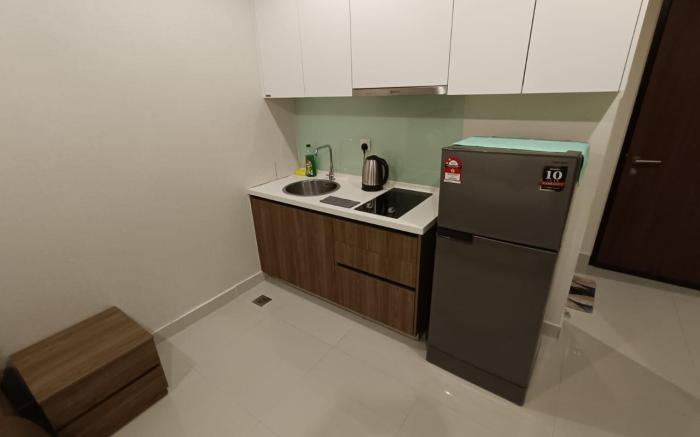 LD Legenda Kozi Square