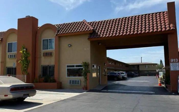 Robinhood Motel Anaheim West