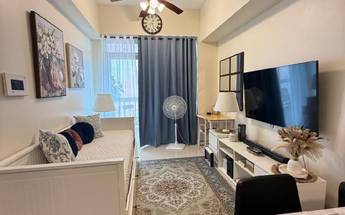 Scenic Twin Lakes Tagaytay Stay | Nature View