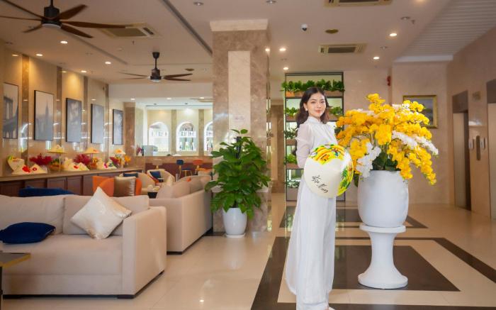 Sea Front Apartment & Spa Da Nang