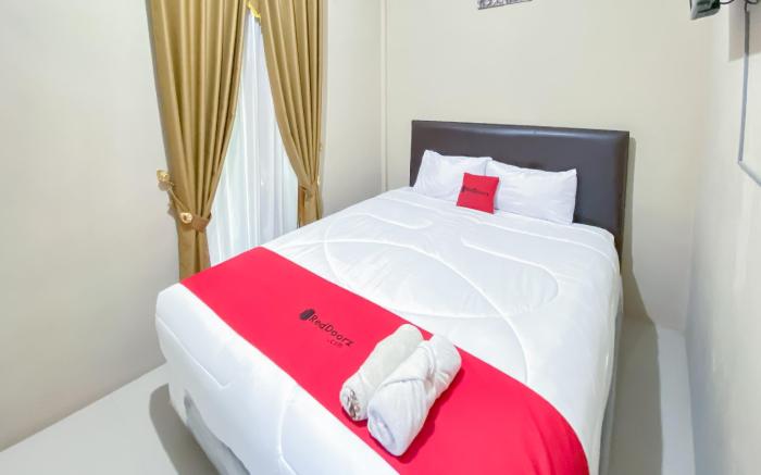 RedDoorz @ Kamulyan Guest House Borobudur