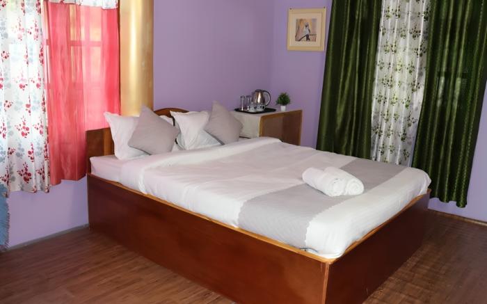 The Silver Tip A Tea Boutique Farmstay