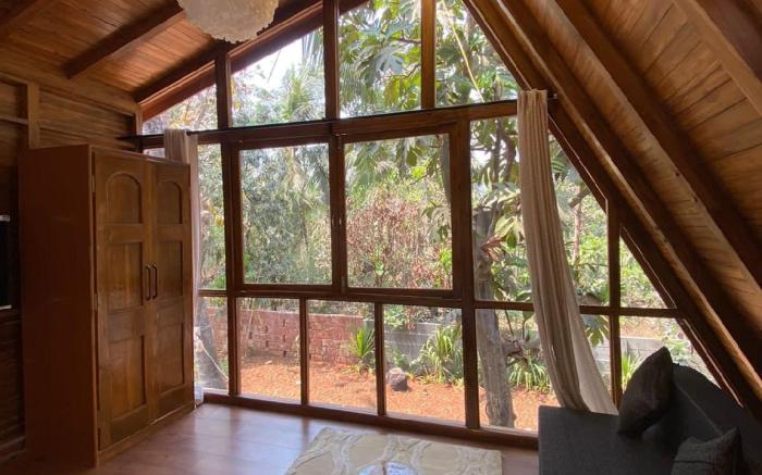 Mangifera Treehouse- pvt jacuzzi 