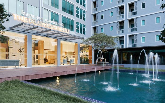 The Platinum Suites Bangkok by Dancenter